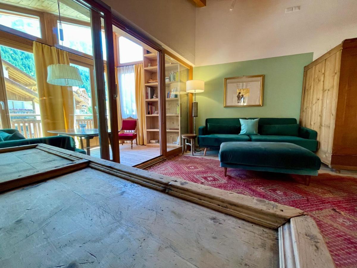 Apartments Da La Vedla Flats Сан Касиано Екстериор снимка