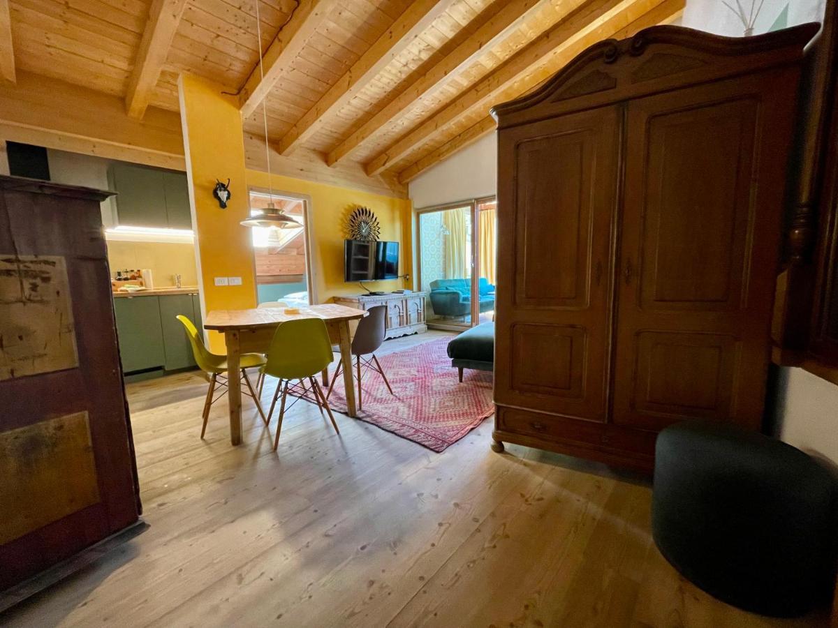 Apartments Da La Vedla Flats Сан Касиано Екстериор снимка